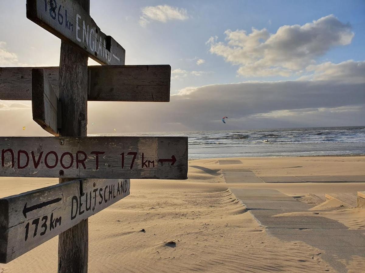 Cottage Near The Beach In The Center.**** Нордвик Екстериор снимка
